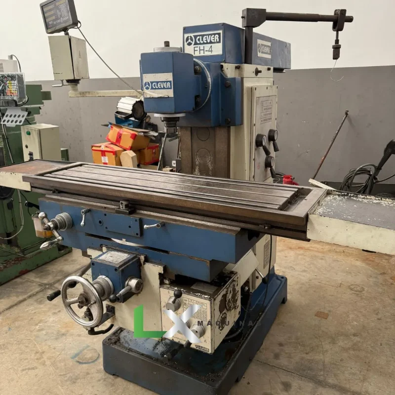 FRESADORA UNIVERSAL CLEVER FH4 COM DIGITAL E AUTOMÁTICO - MUITO CONSERVADA (11)