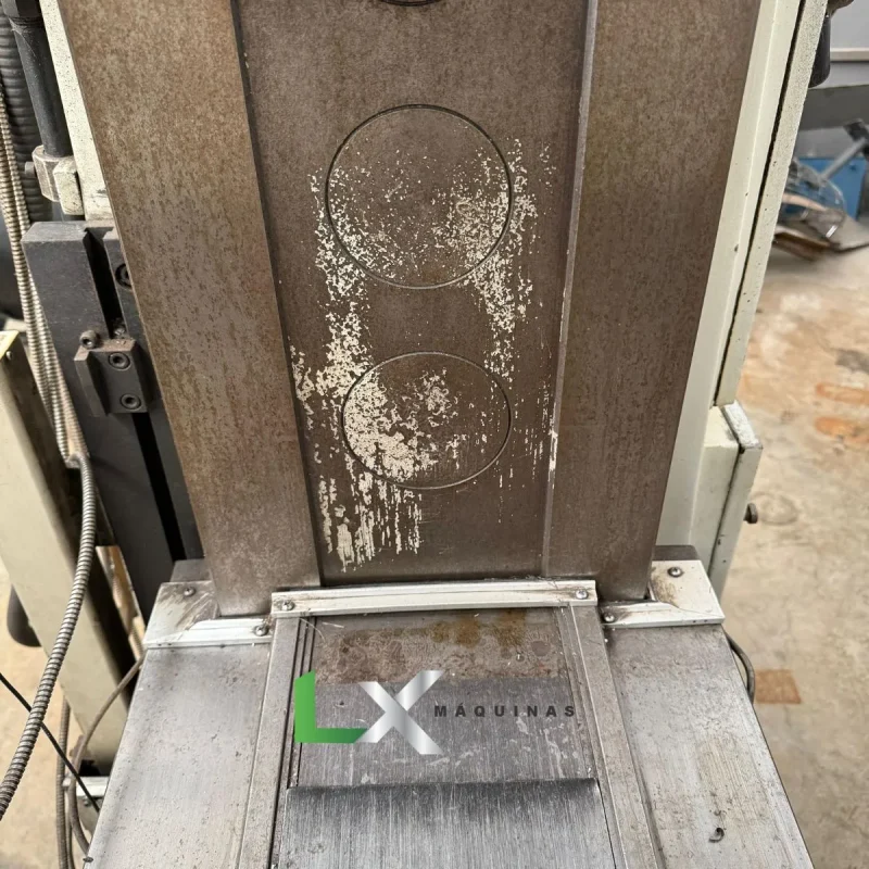 FRESADORA UNIVERSAL CLEVER FH4 COM DIGITAL E AUTOMÁTICO - MUITO CONSERVADA (5)