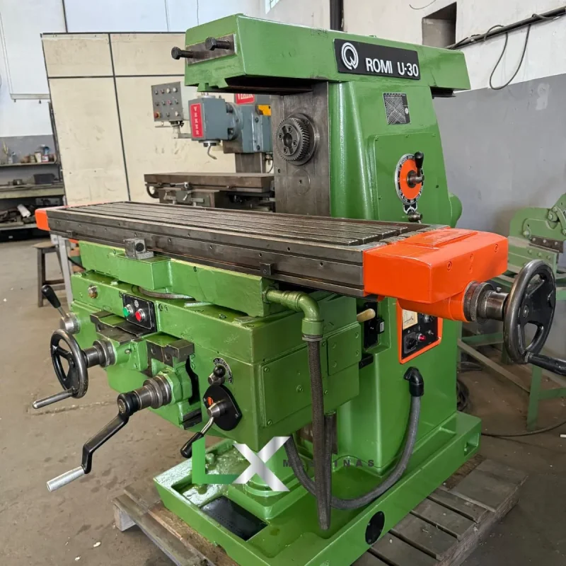 FRESADORA UNIVERSAL ROMI U-30 COMPLETA (2)_11zon