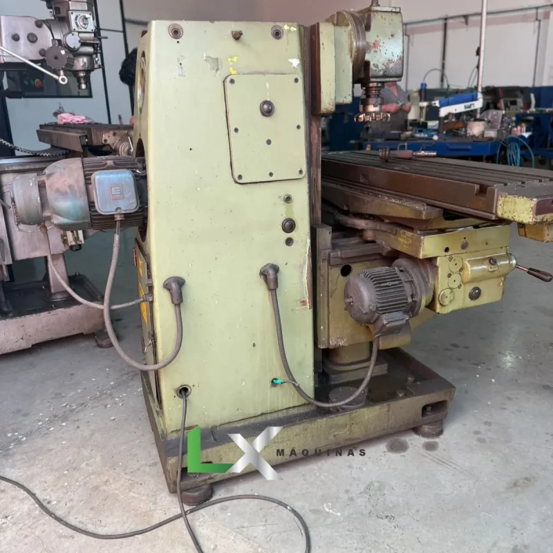 FRESADORA UNIVERSAL ROMI U30 (2)_11zon