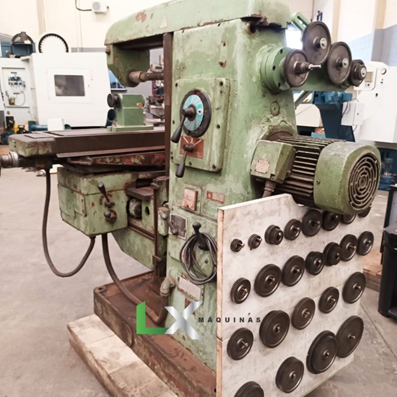 FRESADORA UNIVERSAL TOS N3 (3)_11zon