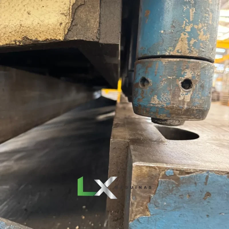 GUILHOTINA HIDRAULICA RIO NEGRO - 3.8'' x 3000 MM (1)