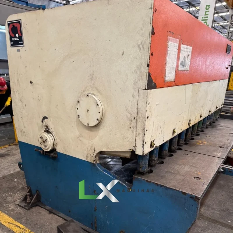 GUILHOTINA HIDRAULICA RIO NEGRO - 3.8'' x 3000 MM (2)