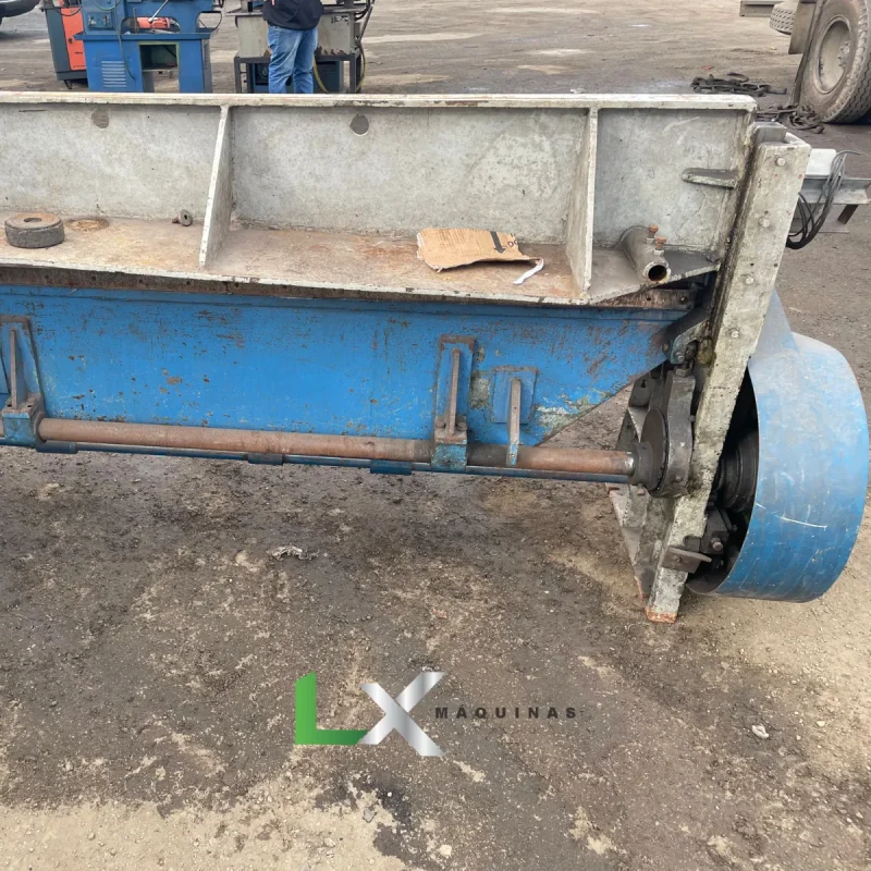 GUILHOTINA MECANICA NEWTON 2M X 3MM(3)