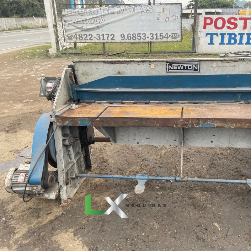 GUILHOTINA MECANICA NEWTON 2M X 3MM(4)