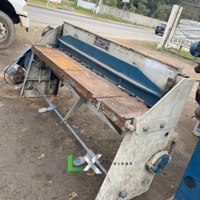 GUILHOTINA MECANICA NEWTON 2M X 3MM(6)