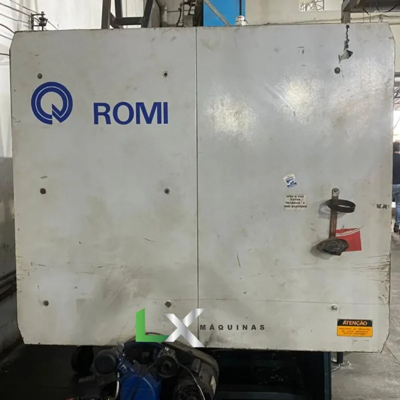 INJETORA DE PLÁSTICOS ROMI PRIMAX 450 TON - COM CLP NOVO - INVERSOR - INTEIRA REVISADA (2)