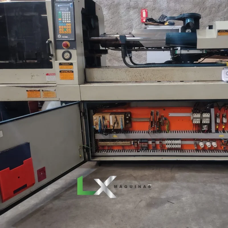 INJETORA DE PLASTICOS ROMI PRIMAX 65R- ANO 1996 (2)