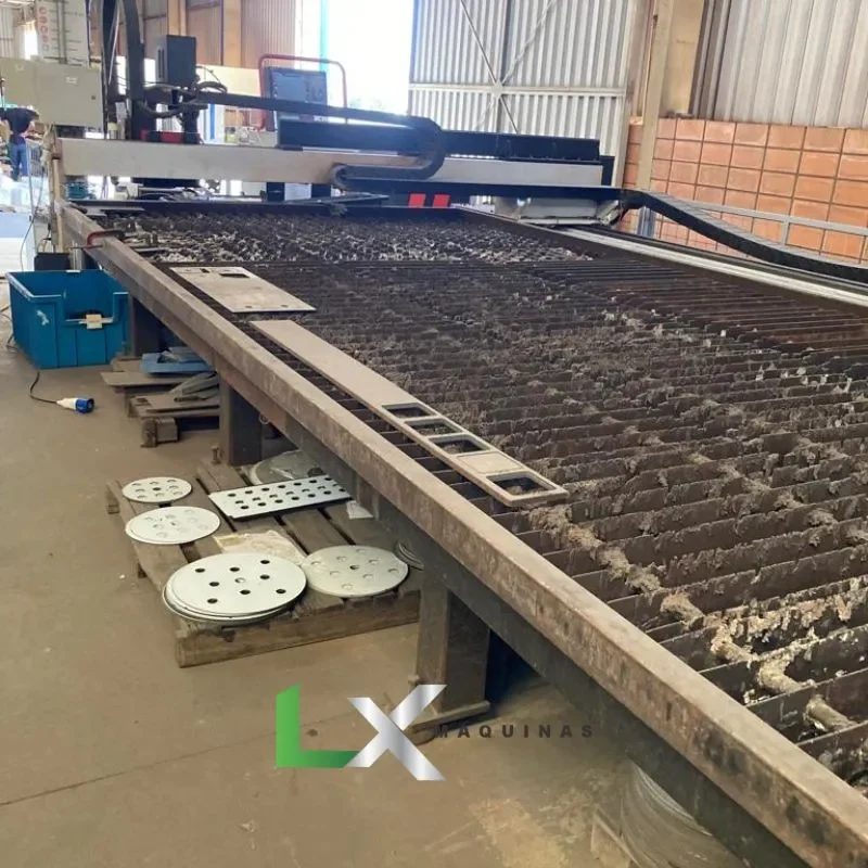 MAQUINA DE CORTE PLASMA CNC OXIPIRA HPR130XD 2500 X 6000 MM - 2011 (1)