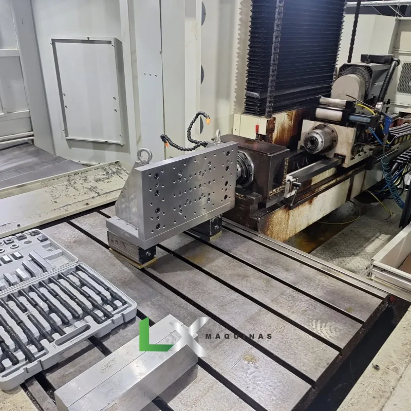 MAQUINA DE FURAÇÃO PROFUNDA E FRESAGEM HONG JI ST1500 - ANO 2014 (5)