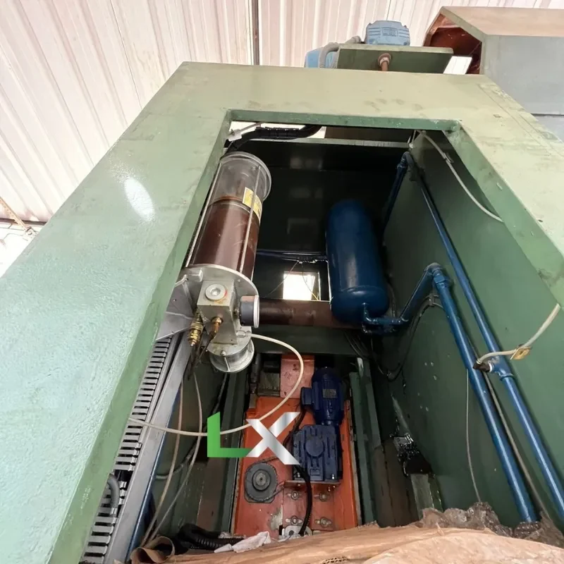 PRENSA EXCENTRICA FREIO E FRICÇÃO MSL 250 TON COM DESBOBINADOR – ANO 2005 (7)