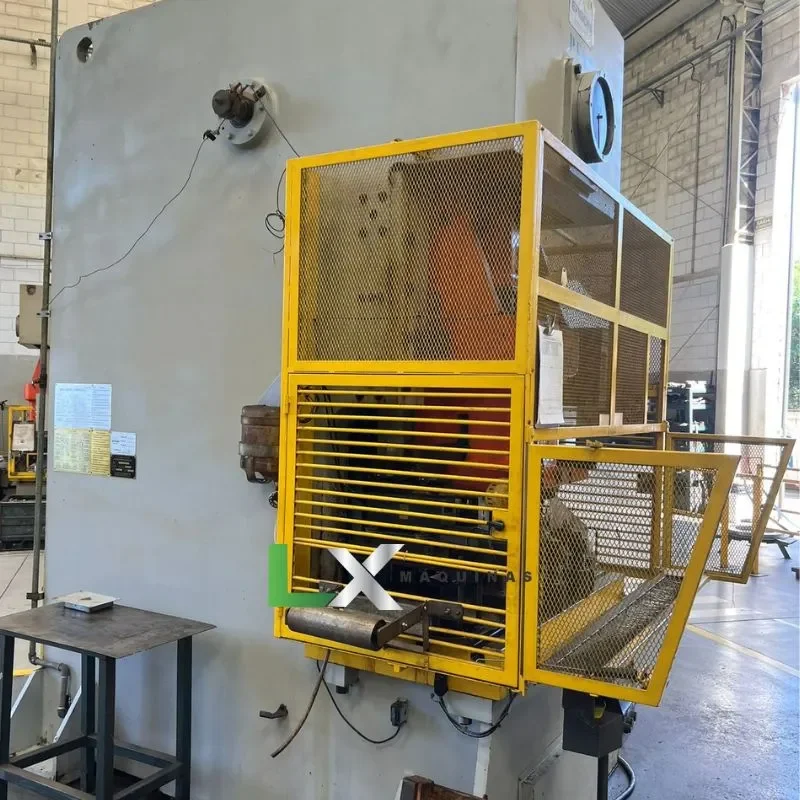 PRENSA EXCENTRICA TIPO C ERGON 200 TON JH21-200 B - 2008 (4)