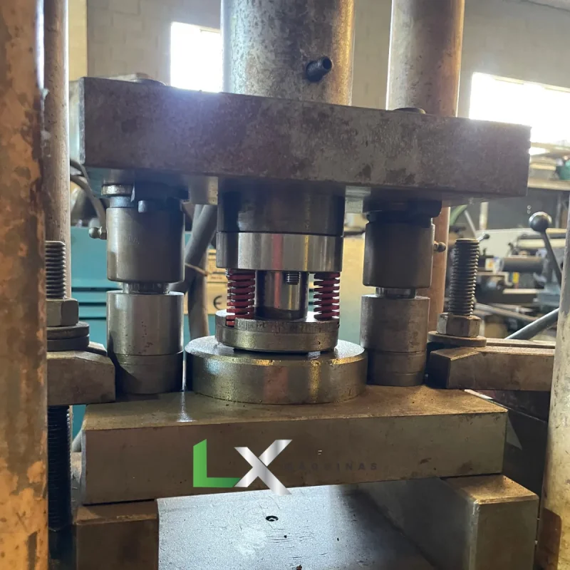 PRENSA HIDRAULICA DE BANCADA PH05 - 5 TON (5)