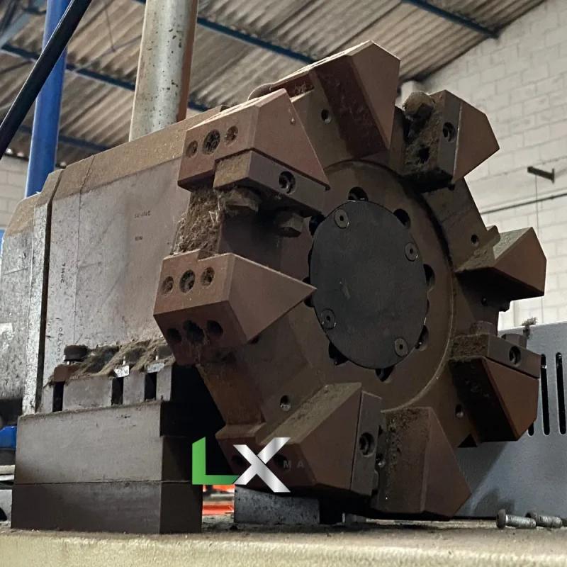 TORNO CNC CENTUR 30 D - ROMI – MACH 9 - ANO 2005 (2)