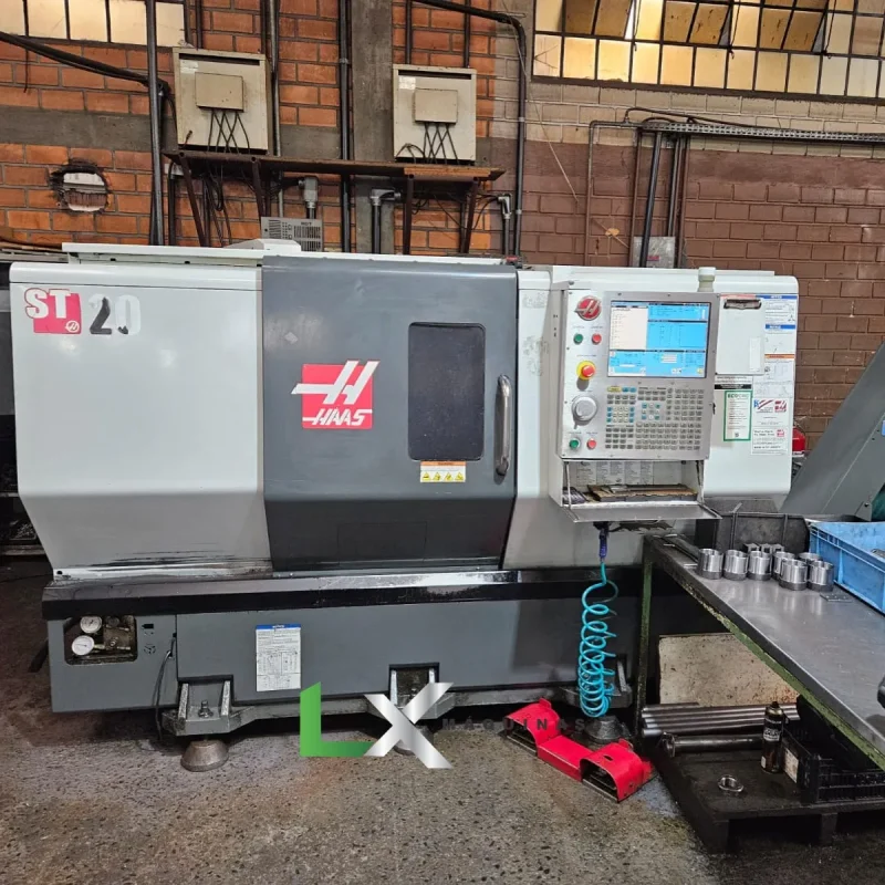 TORNO CNC HAAS ST20 - 381 X 540 MM - ANO 2011 (2)