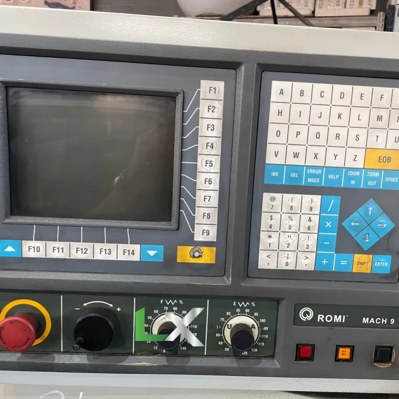 TORNO CNC ROMI 30S (5)