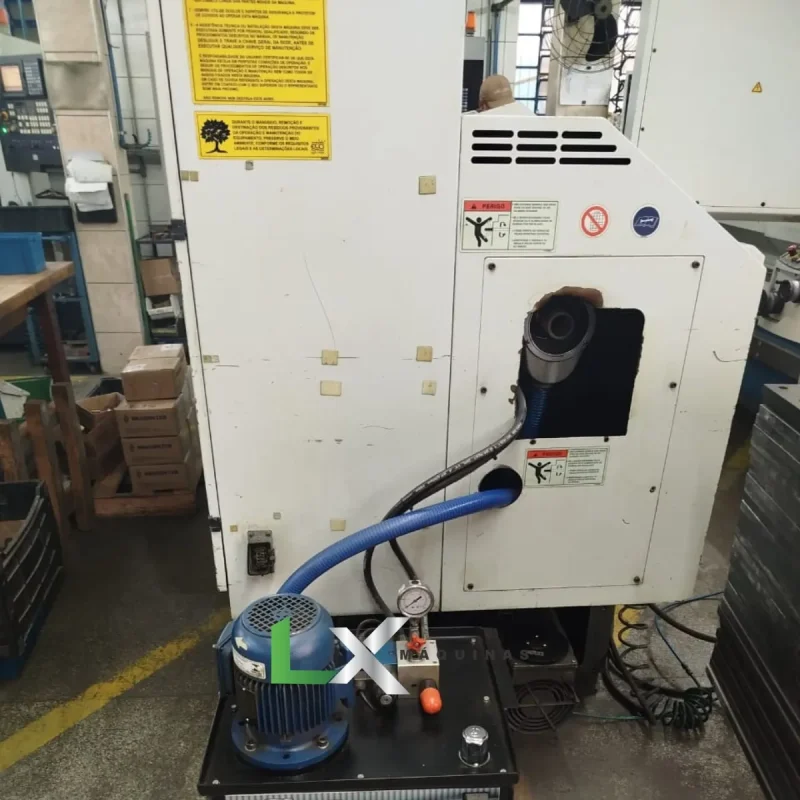 TORNO CNC ROMI CENTUR 30D HIDRÁULICO - SIEMENS - ANO 2008 (7)