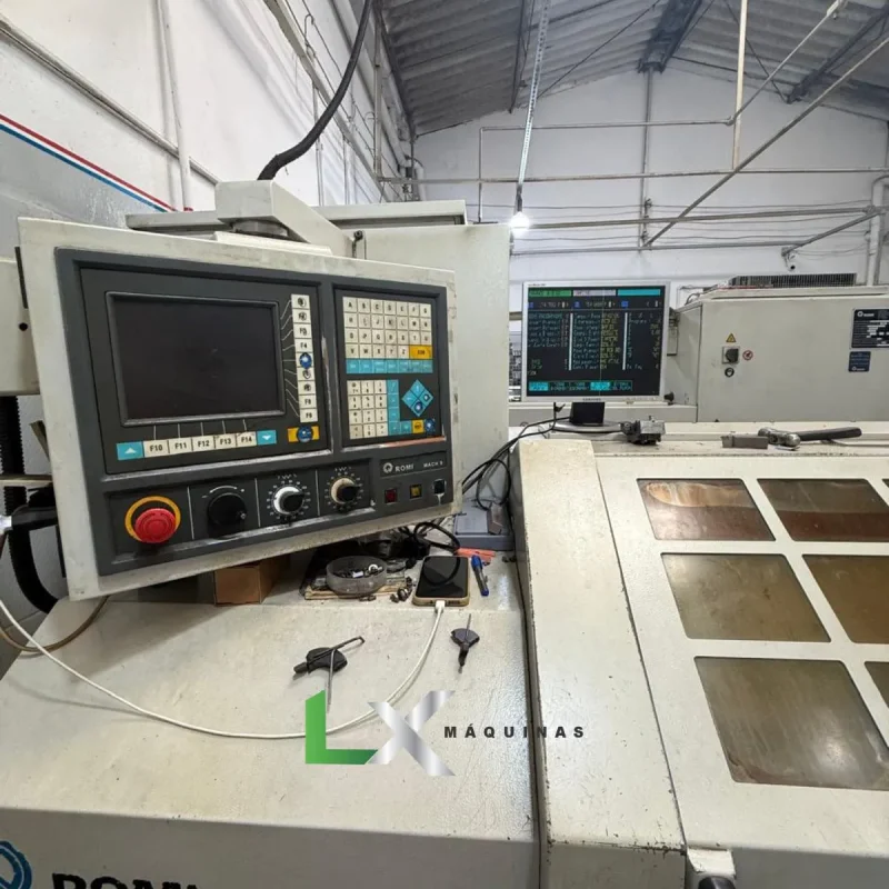 TORNO CNC ROMI CENTUR 30D MACH9 - ANO 2006 (1)