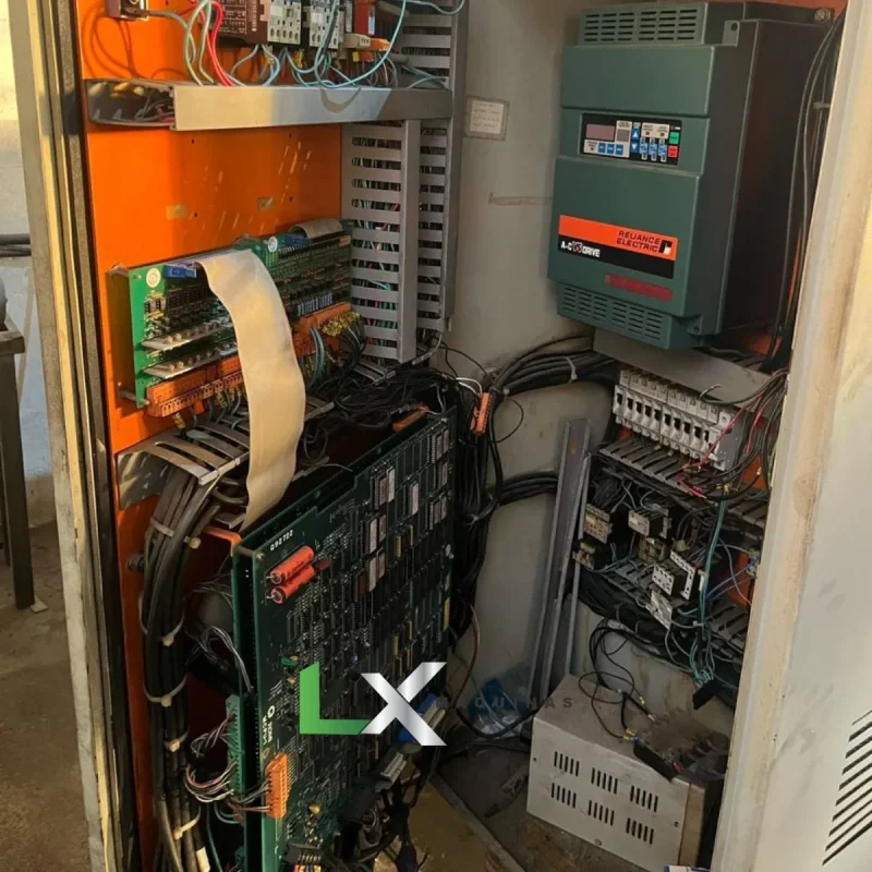 TORNO CNC ROMI CENTUR 30RV – MACH8 – 430MM – 500MM (2)