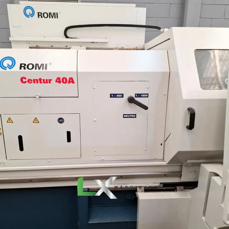 TORNO CNC ROMI CENTUR 40A - 685 MM X 3000 MM - SIEMENS - 2013 (12)_11zon