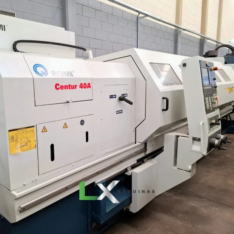 TORNO CNC ROMI CENTUR 40A - 685 MM X 3000 MM - SIEMENS - 2013 (1)_11zon