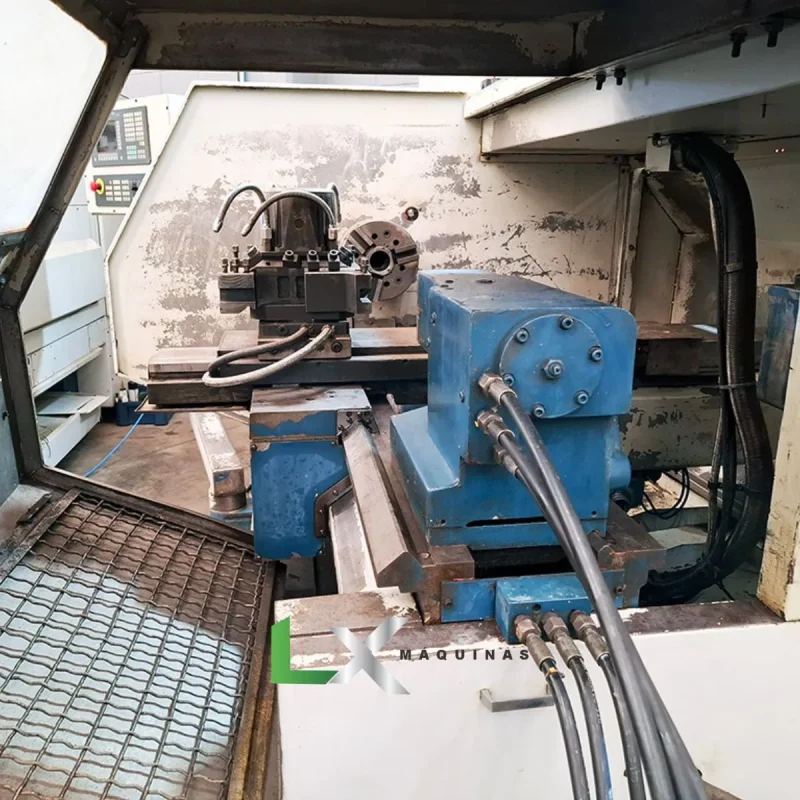 TORNO CNC ROMI ECN-40III - SIEMENS - HIDRÁULICO - COM TRANSPORTADOR DE CAVACOS (1)