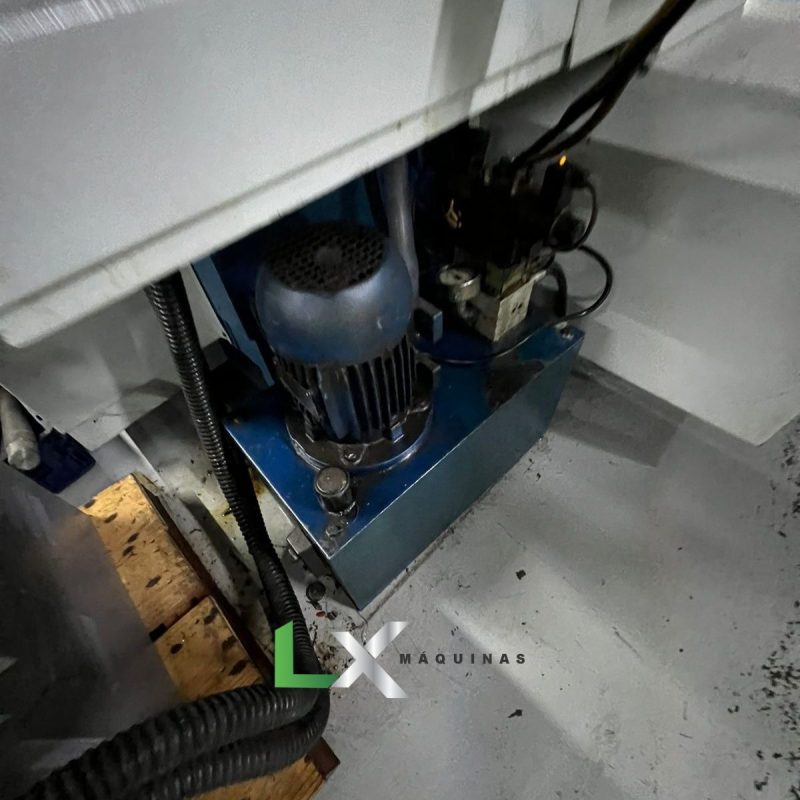 TORNO CNC ROMI MULTIPLIC 40 - 685 X 2000MM - SIEMENS (22)