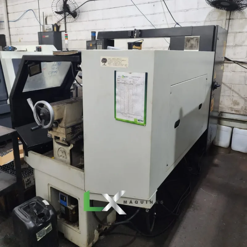 TORNO CNC VEKER LVK175 - 466X850 MM - SIEMENS - ANO 2011 (1)