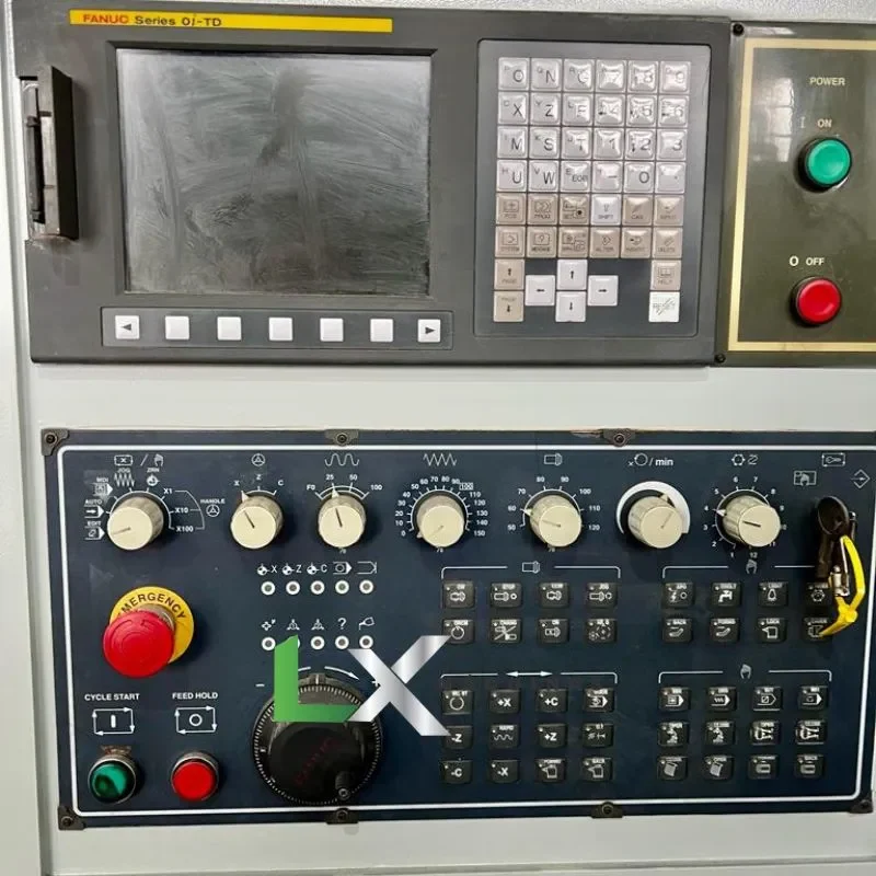 TORNO CNC VIPER VT22 - 400X500MM - FANUC - 2011 (1)