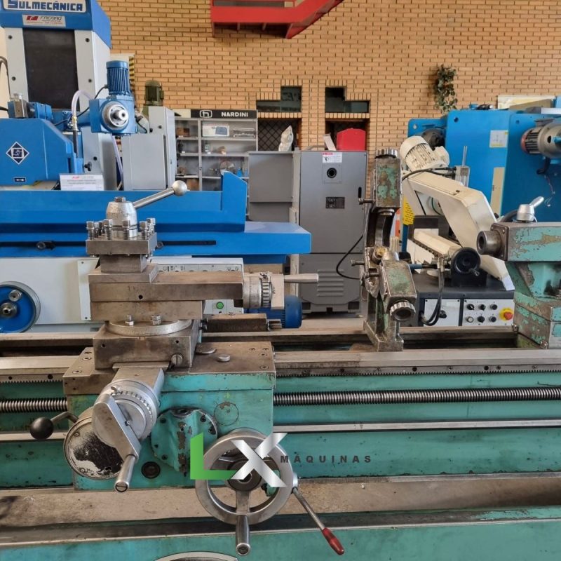 TORNO CONVENCIONAL NARDINI 300 IV - 500 X 1500 MM (2)_11zon