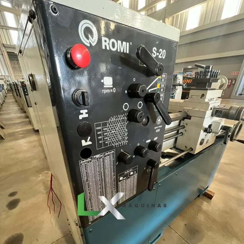 TORNO CONVENCIONAL ROMI S20 - REFORMADO (4)
