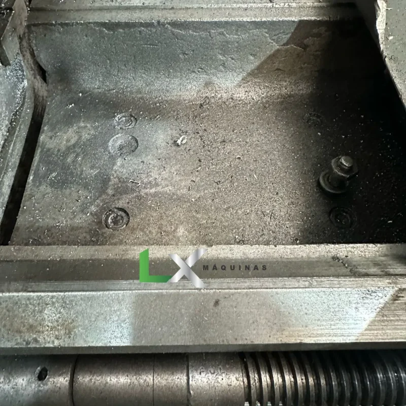 TORNO MECANICO MARCA NARDINI ND250 X 1500 MM (2)_11zon