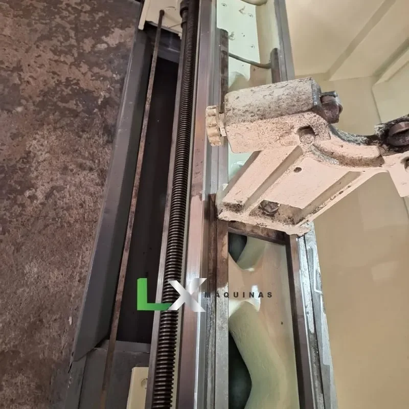 TORNO MECANICO NARDINI ND325X2200MM - 2011 (5)