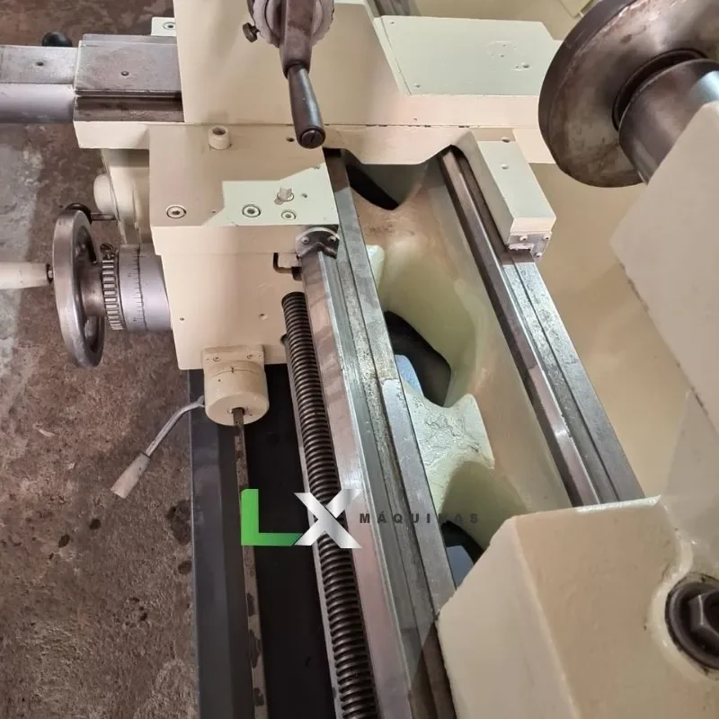 TORNO MECANICO NARDINI ND325X2200MM - 2011 (7)