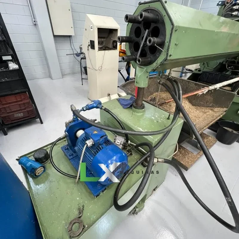 TORNO MULTIFUSO MECANICO SCHUTTE 20.6 - COM INVERSOR DE FREQUENCIA (6)