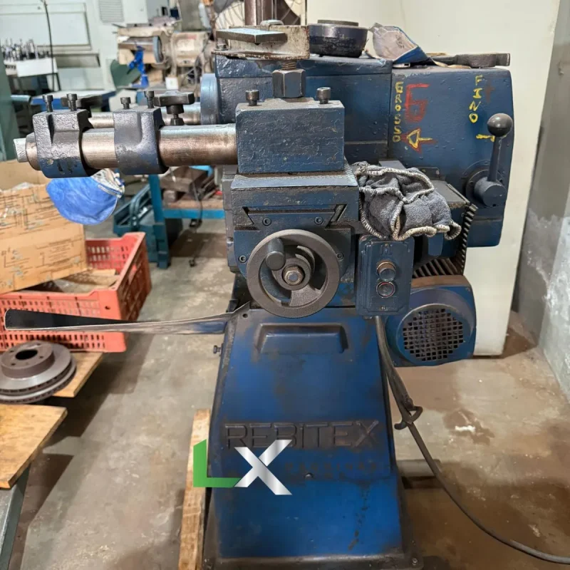 TORNO PARA RETIFICAR DISCO DE FREIO DE CARRO (4)_11zon