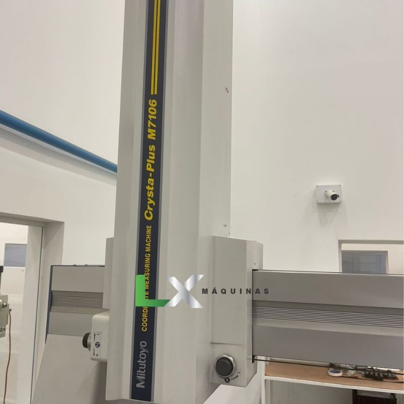 TRIDIMENSIONAL MARCA MITUTOYO CRYSTA PLUS M7106 (1)