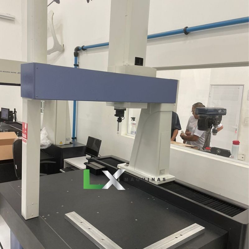 TRIDIMENSIONAL MARCA MITUTOYO CRYSTA PLUS M7106 (2)